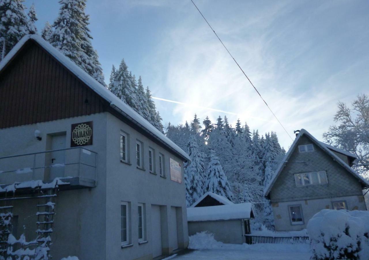 Ferienwohnung Wohnen beim Kunsthandwerker Neuhausen  Exterior foto